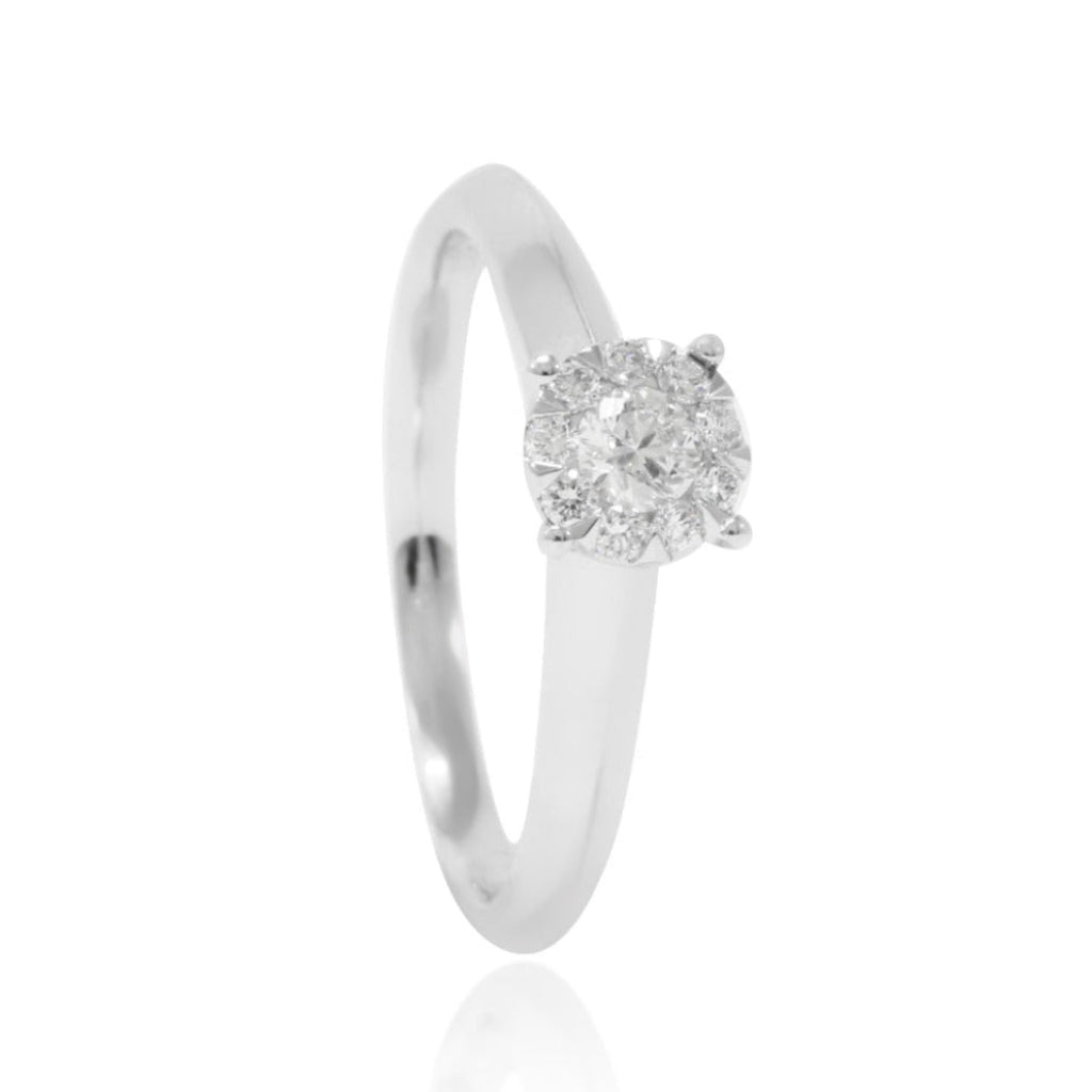 Anillo de compromiso con diamante. Joyería Pamplona
