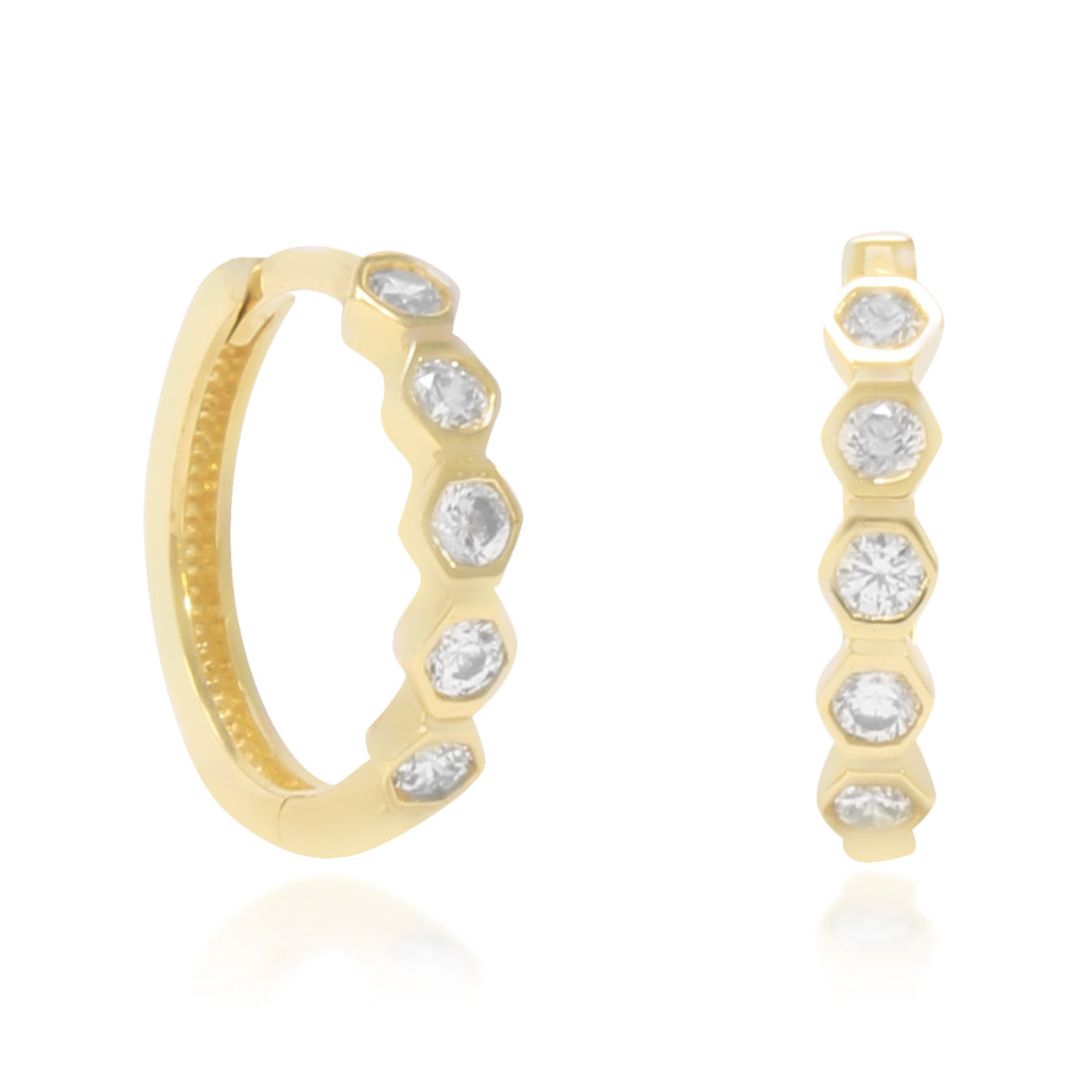 Pendientes de aro en oro amarillo de 18 quilates con cinco circonitas en chatón hexagonal.