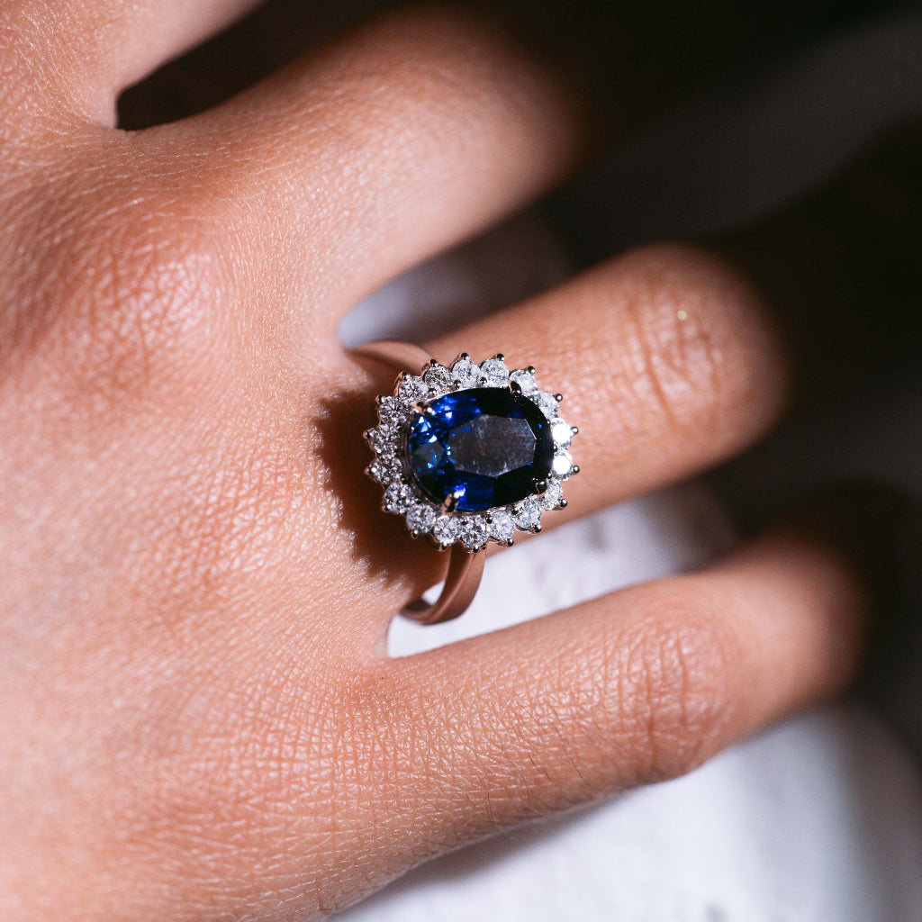 Sortija de Lady Di Zafiro con Diamantes