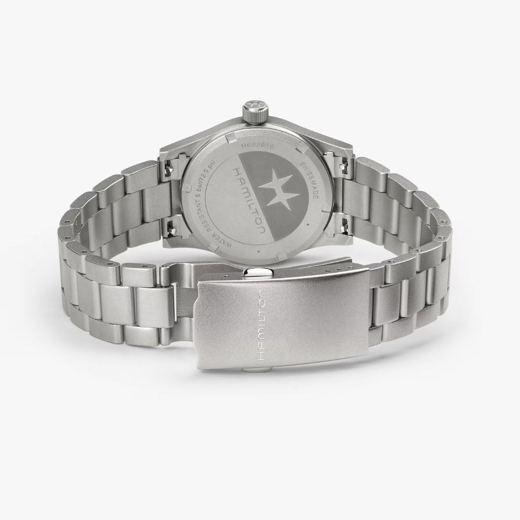 Hamilton Khaki Field Quartz de 33mm con esfera azul y correa de acero. Joyería Pamplona.