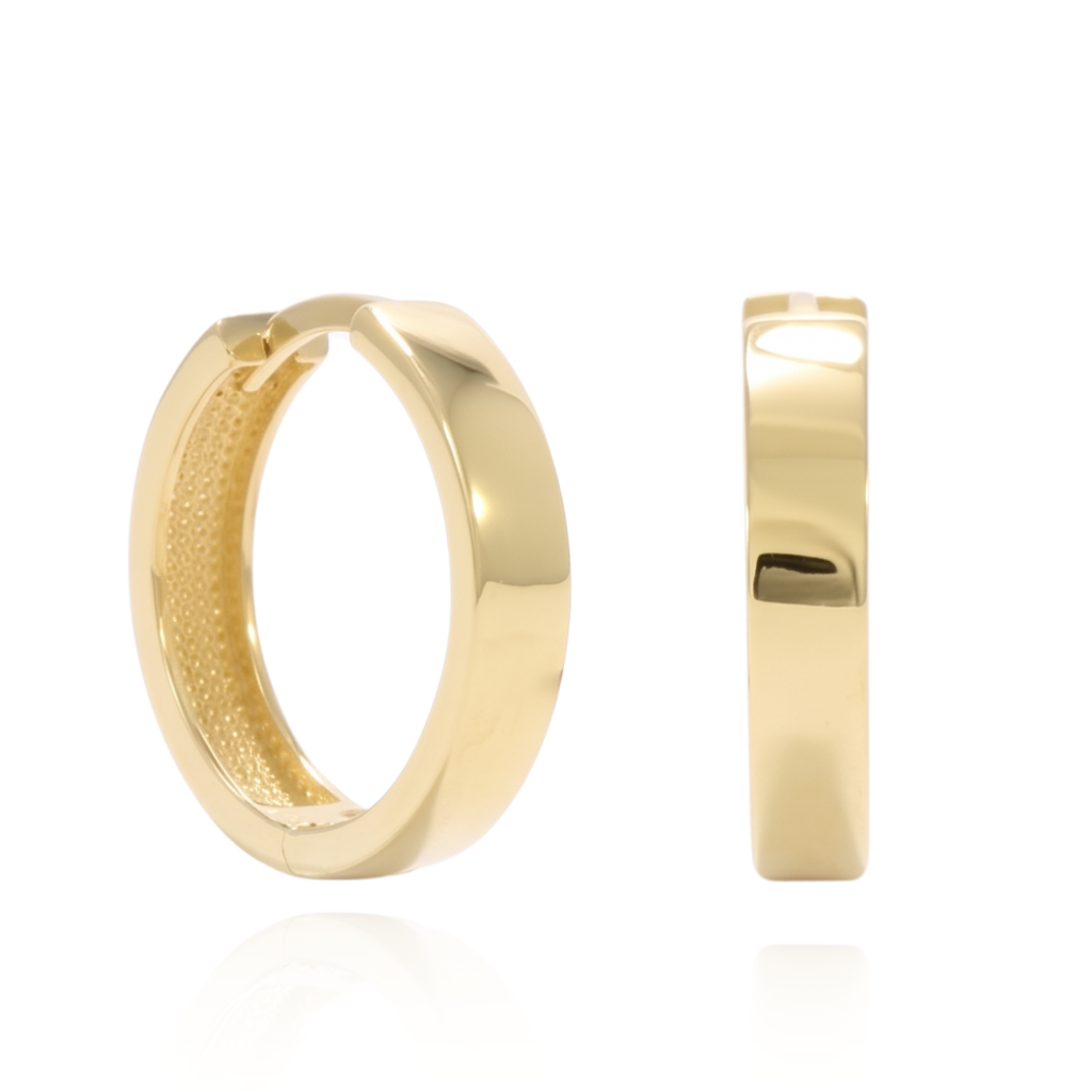 Pendientes de aro realizados en oro amarillo de 18 quilates