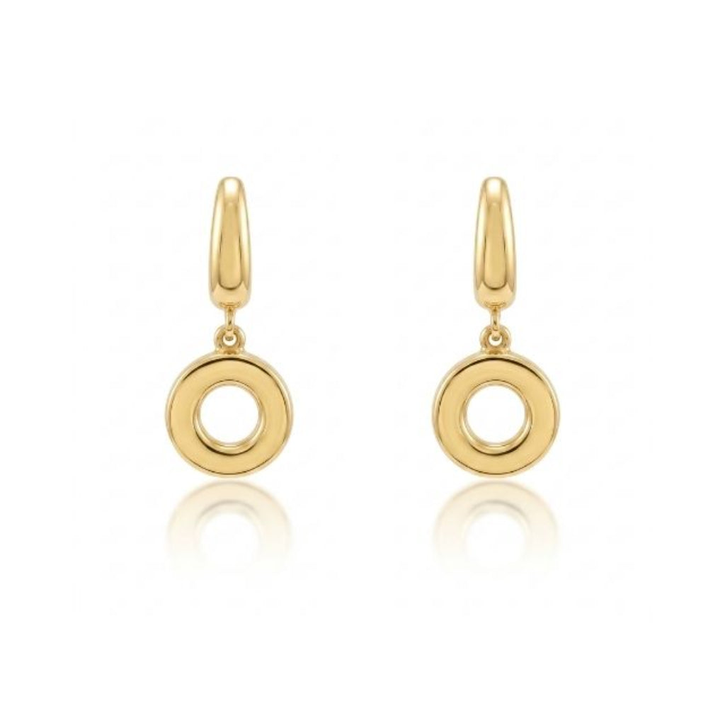 Pendientes realizados en oro amarillo de 18 quilates con colgante circular.