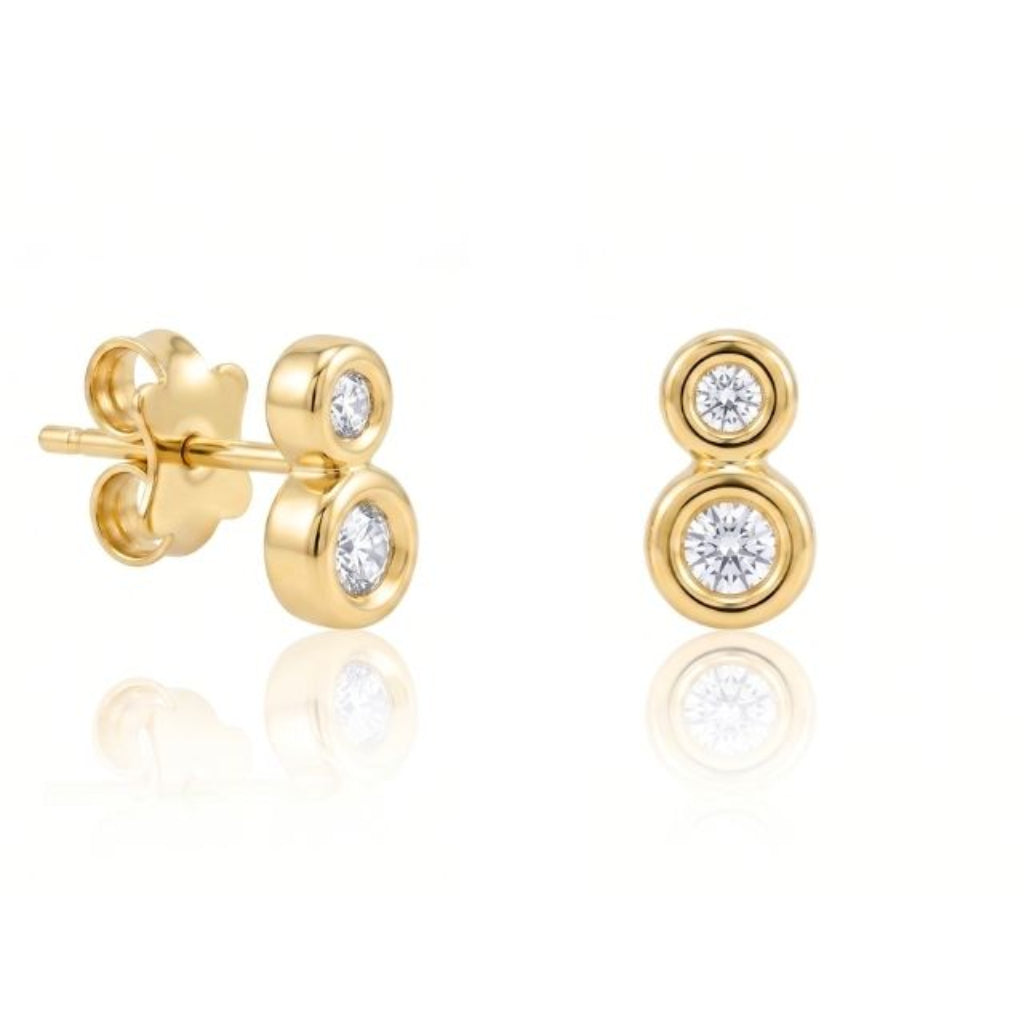 Pendientes de oro amarillo de 18 quilates con doble circonita.