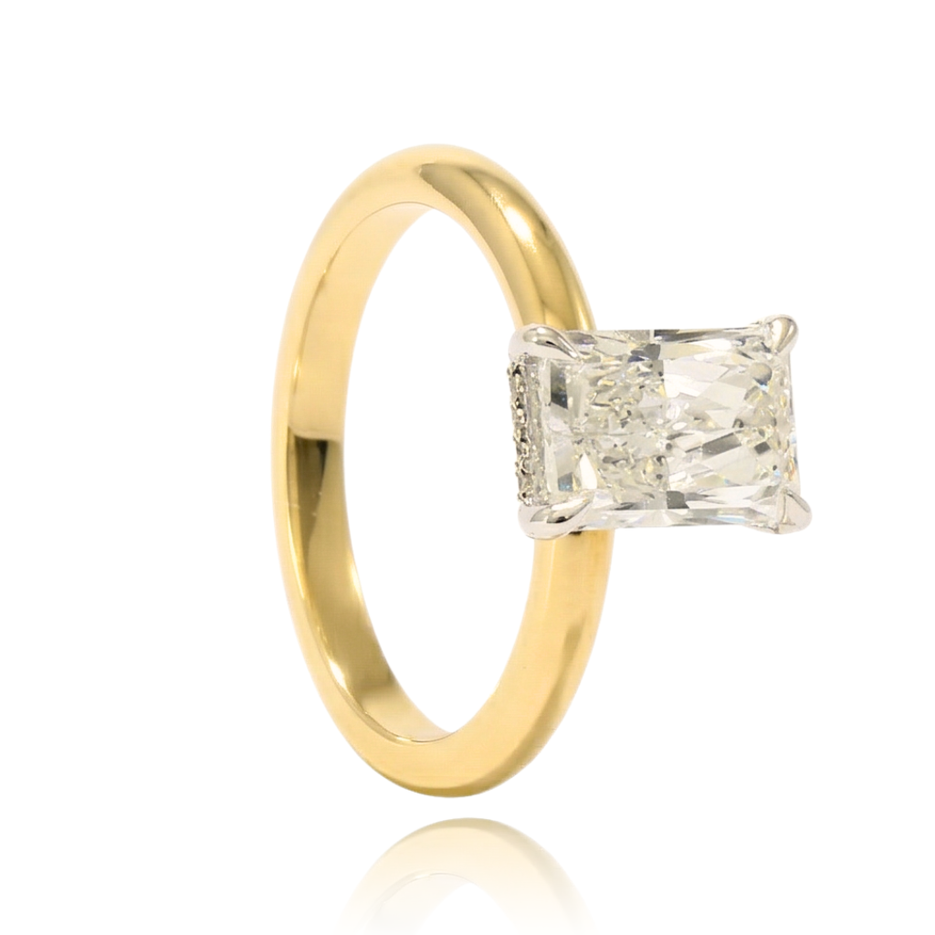 anillo de compromiso oro amarillo 18k diamante creado rectangular