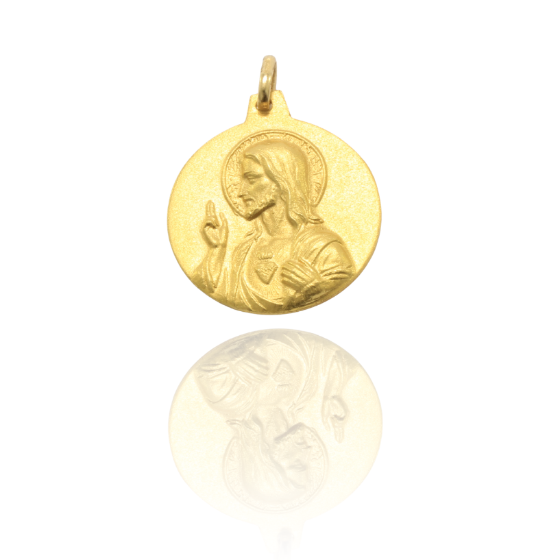 escapulario de oro de 18k matizaado de la virgen del carmen y el sagrado corazon