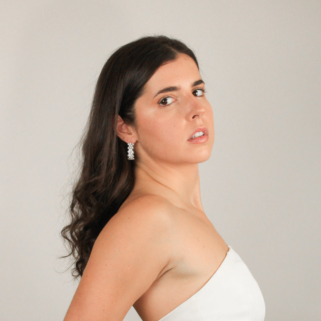 Pendientes de aro de novia en plata de primera ley con circonitas