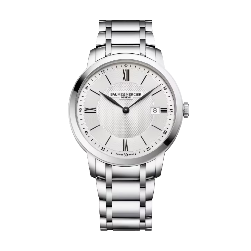Reloj Baume ; Mercier Classima 10883 de Cuarzo con caja de 40 mm, esfera blanca plateada y fecha situada a las 3, con brazalete de acero. Disponible en BIJOYA, relojes Pamplona.