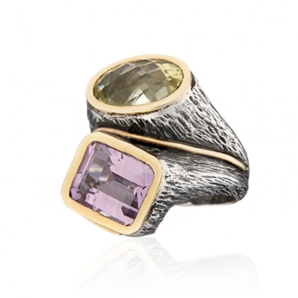 Anillo realizado en plata de primera ley (925) y oro 9 de quilates, cuarzo y amatista.. Styliano anillo pamplona