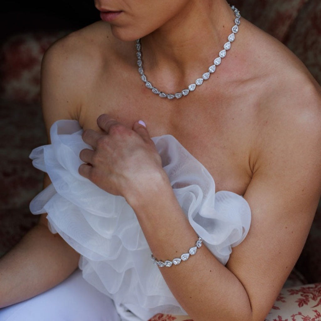 Pulsera de plata para novia Pamplona.