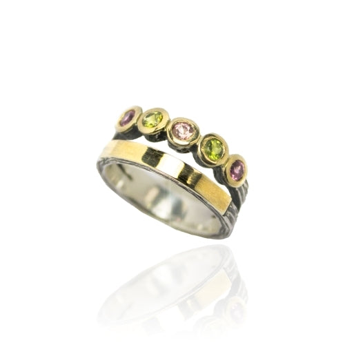 Anillo de plata de ley 925 y oro de 9 k con multi-turmalinas. Colección Gabriela Styliano. Pamplona