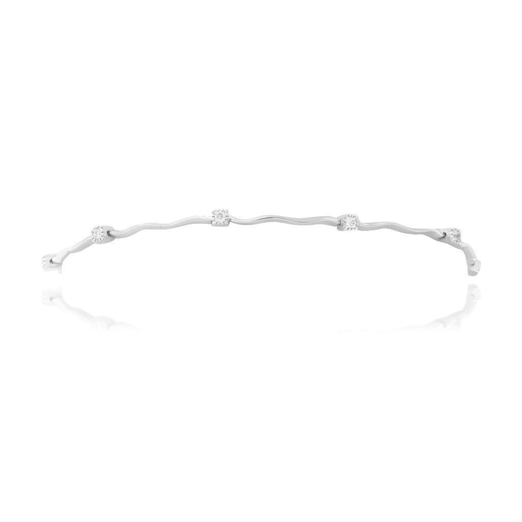 Pulsera para novia de oro blanco con diamantes. Joyeria Pamplona
