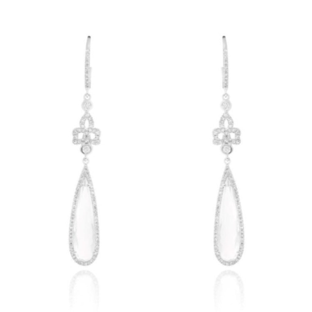 Pendientes largos de oro blanco de 18k con diamantes y topacios facetados