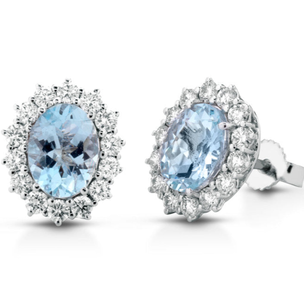 Pendientes realizados en oro blanco de 18 quilates con aguamarina y diamantes naturales talla brillante. Joyería Pamplona