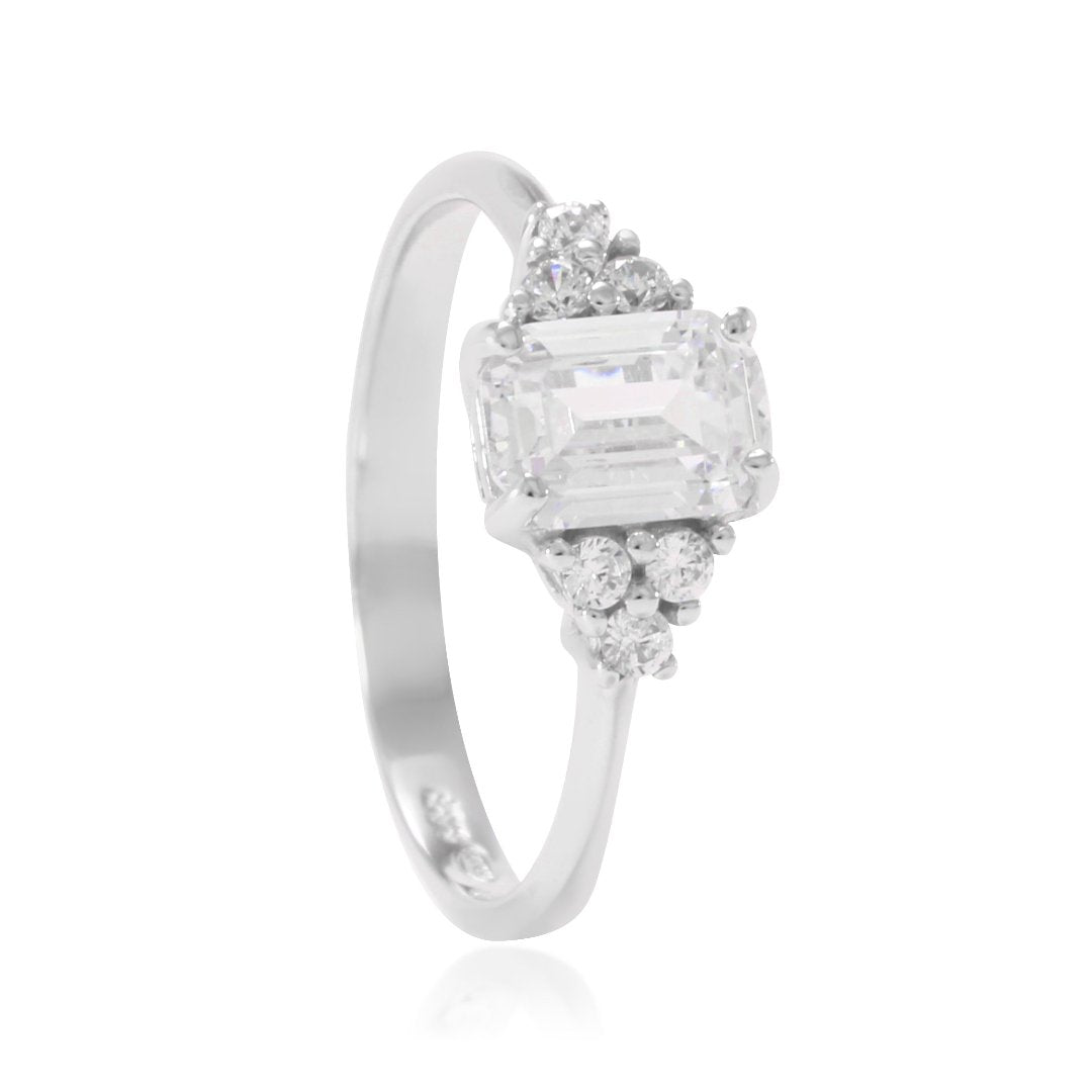 Anillo Tove