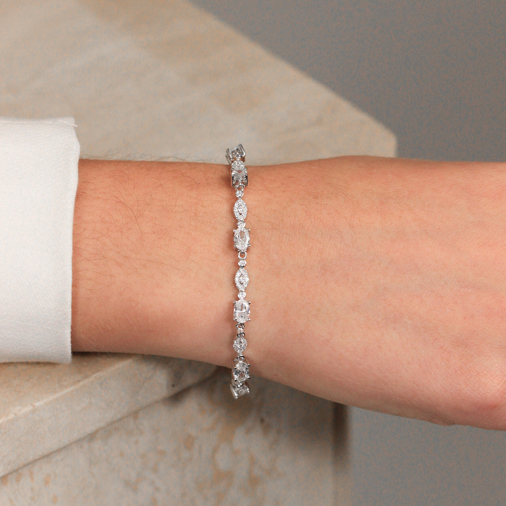 Pulsera de novia en plata de primera ley con circonitas