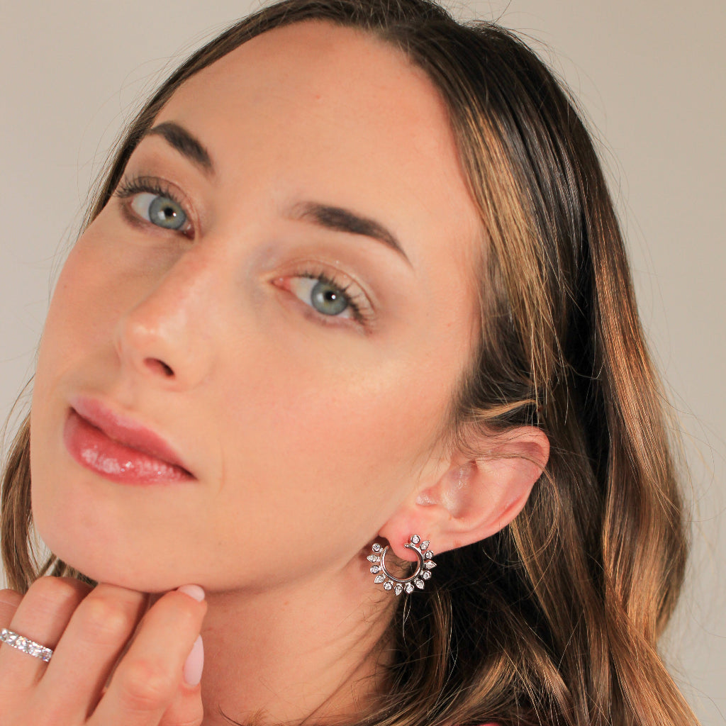 Pendientes de aro realizados en plata de primera ley