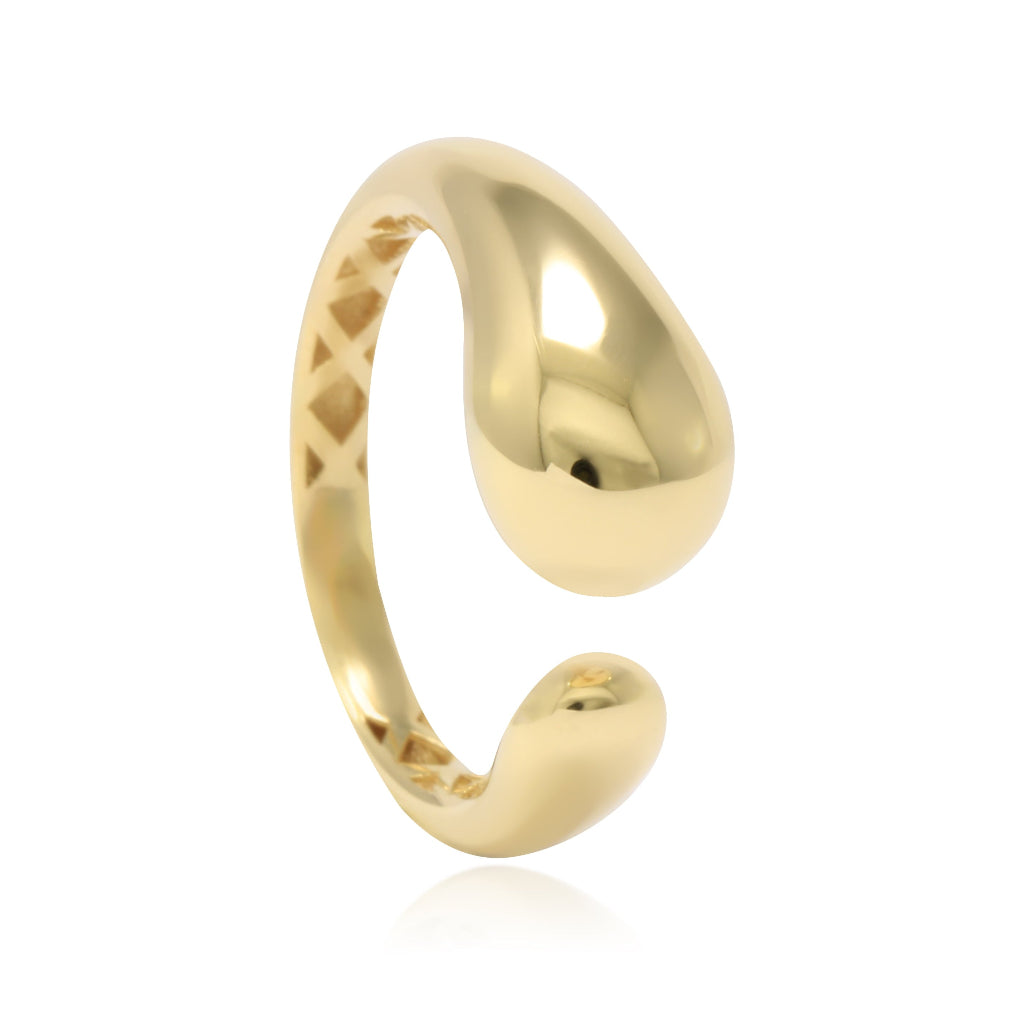 Sortija realizada en oro amarillo de 18 quilates con motivos de gotas.