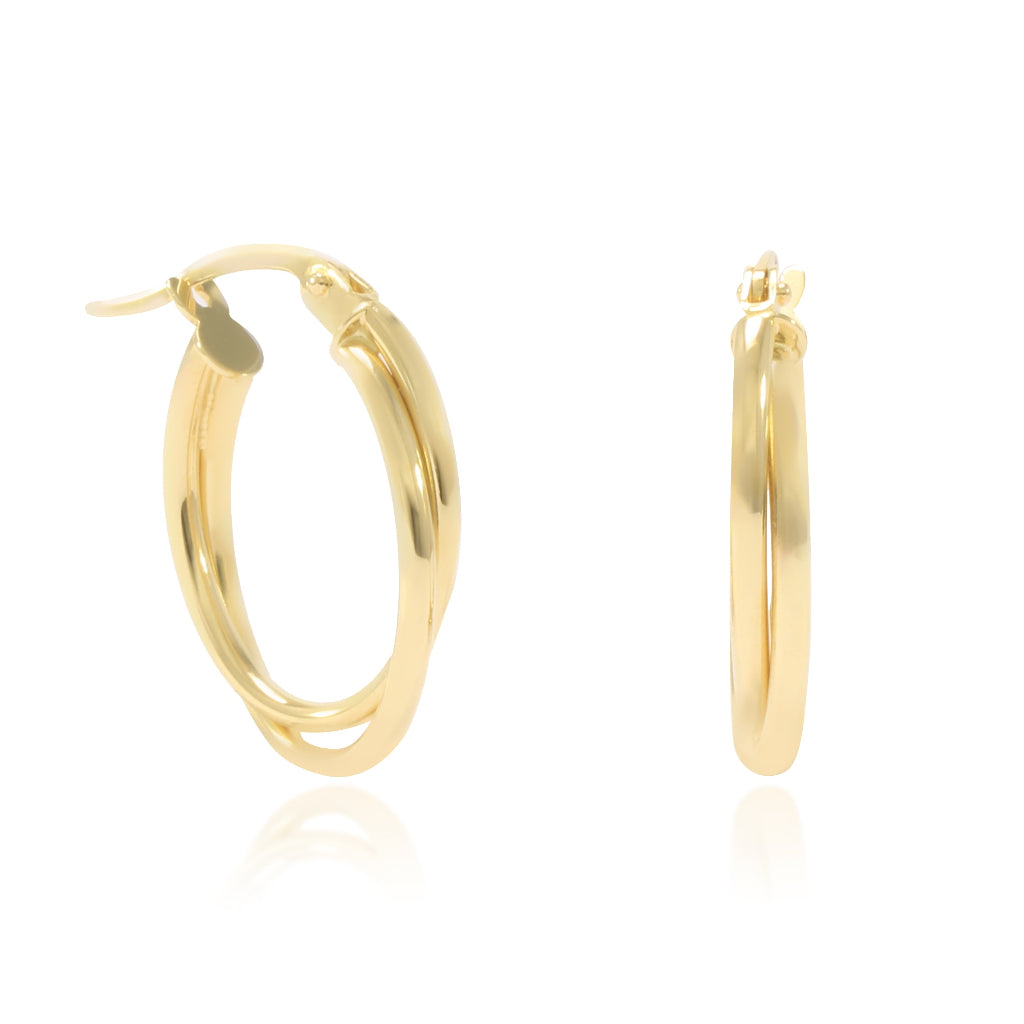 Pendientes de aro en oro amarillo de 18 quilates. El aro es doble con forma ovalada.