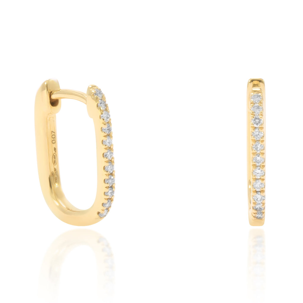 Pendientes de aro rectangulares realizados en oro amarillo de 18 quilates con 22 diamantes talla brillante. Joyería Pamplona
