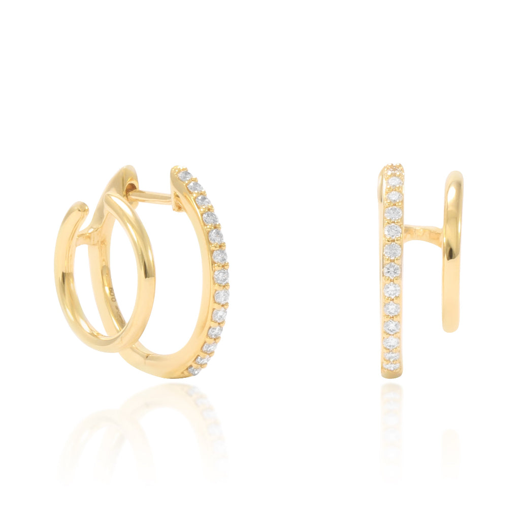 Pendientes de doble aro realizados en oro amarillo de 18 quilates con 26 diamantes talla brillante. Joyería Pamplona