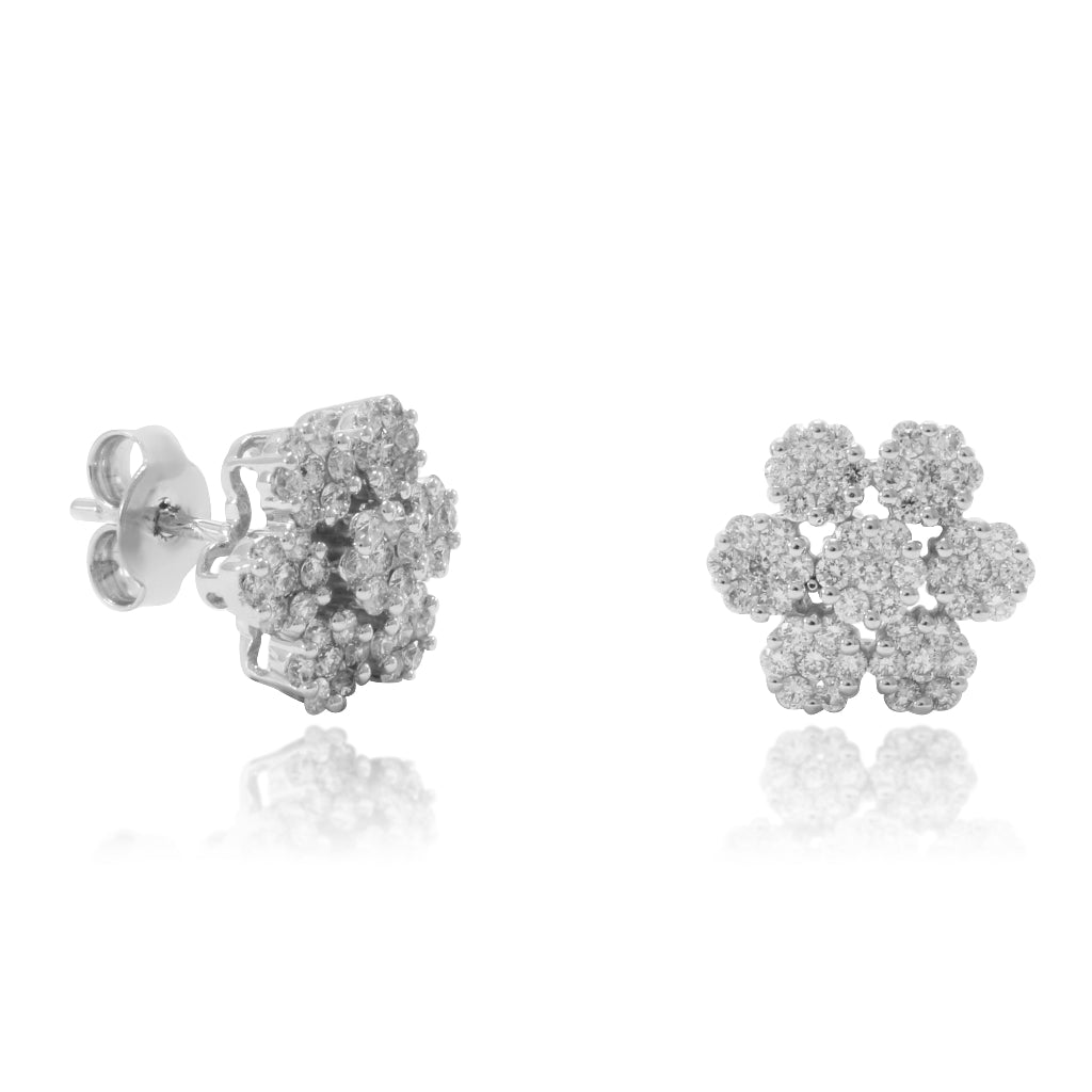 Pendientes de oro blanco de 18k con diamantes en forma de flor