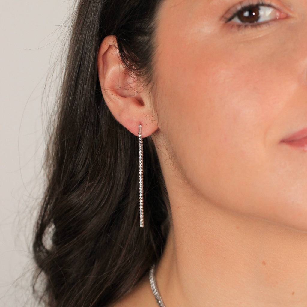 Pendientes de novia largos en plata de primera ley con circonitas 