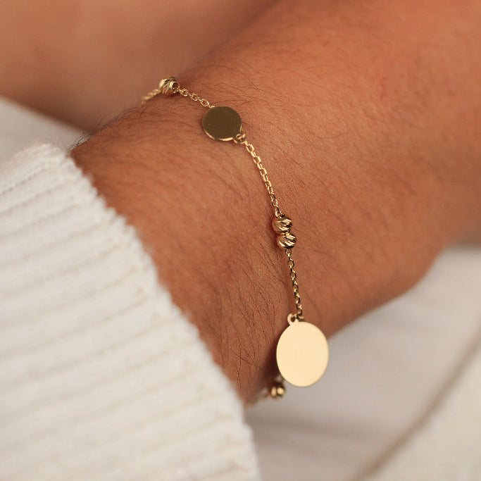 Pulsera realizada en oro amarillo de 18k