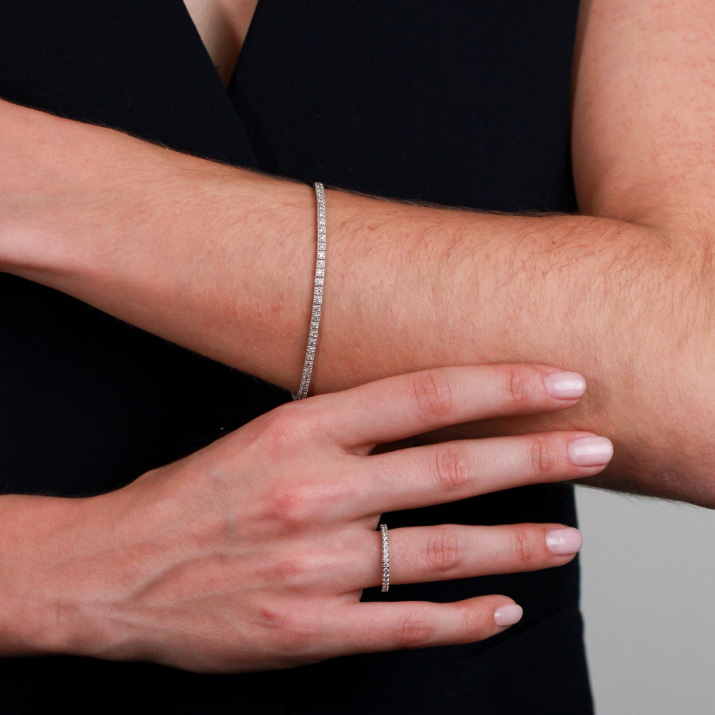 pulsera de novia de oro blanco de 18kt con diamantes joyeria pamplona