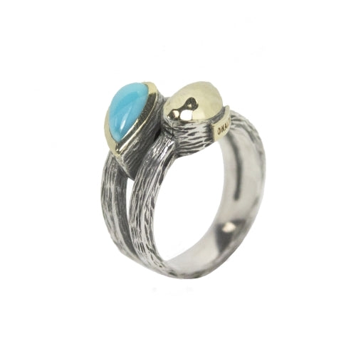 Anillo de plata de primera ley, oro de 9 quilates y turquesa. Colección Styliano Jewellery.&amp;nbsp;