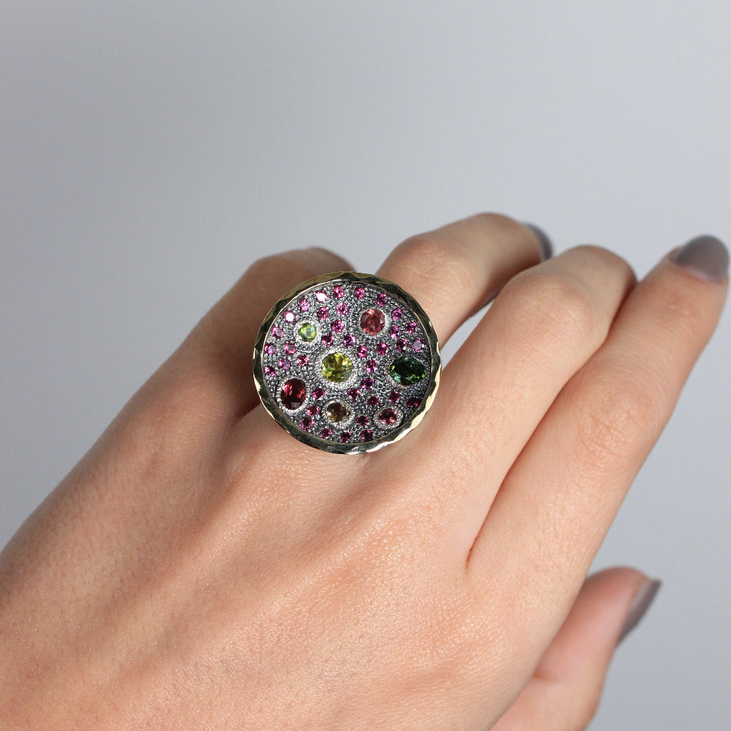 Anillo con diseño plata y oro styliano