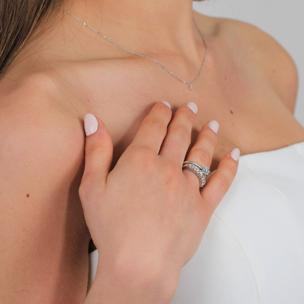 Anillos de oro blanco de 18k con diamantes