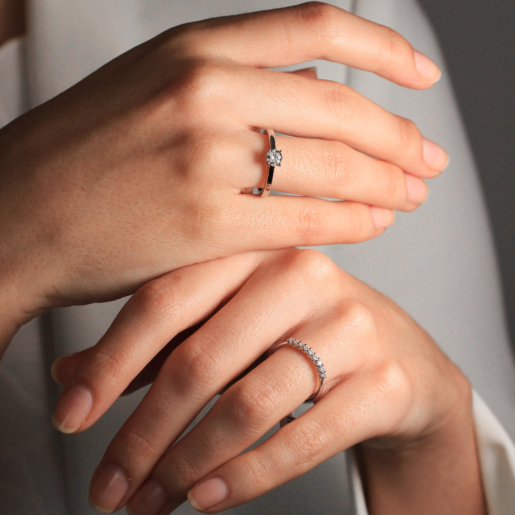 Sortijas de pedida de mano oro blanco y diamantes