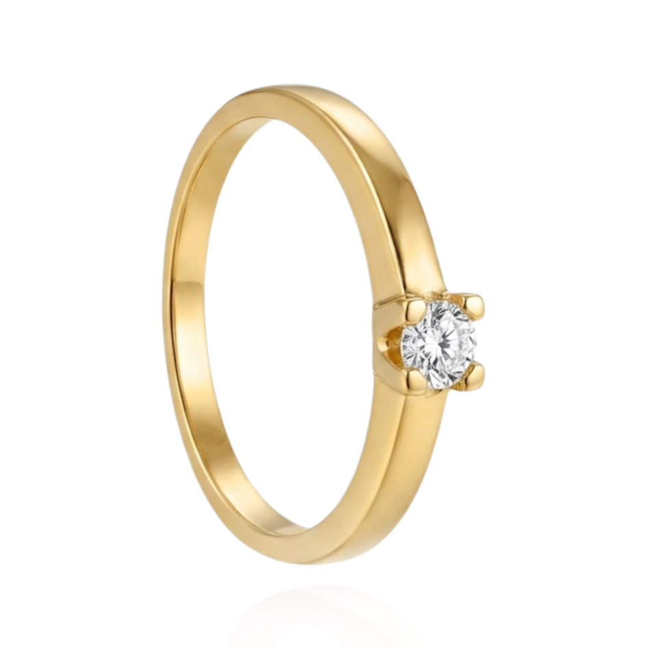 Sortija realizada en oro amarillo de 18 quilates con un brillante central de 0,11 cts. engastado en 4 garras.