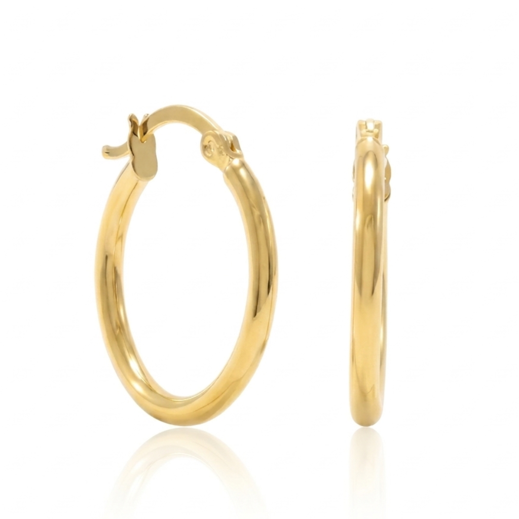 Pendientes de aro en oro amarillo de 18 quilates.
