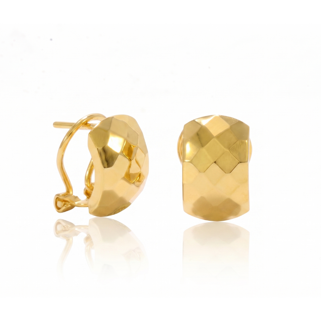 Pendientes de oro de 18 quilates. 