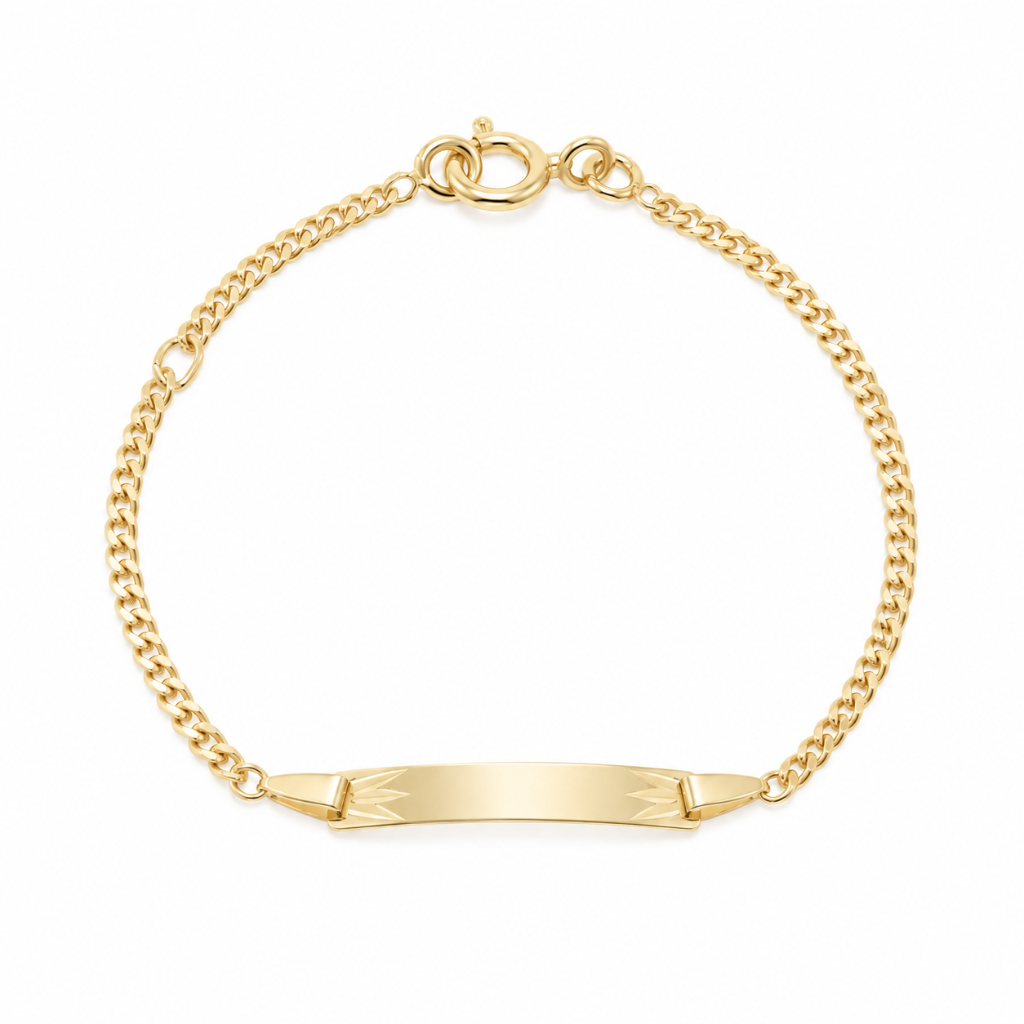 Pulsera de oro amarillo de 9 quilates con cadena de eslabones tipo barbada y placa rectangular lisa con detalles estrellados tallados en los extremos, ideal para personalizar con un grabado.