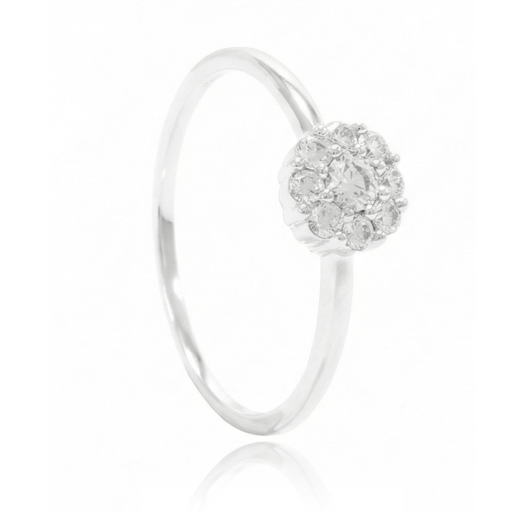 anillo compromiso en oro blanco de 18 quilates con diamantes