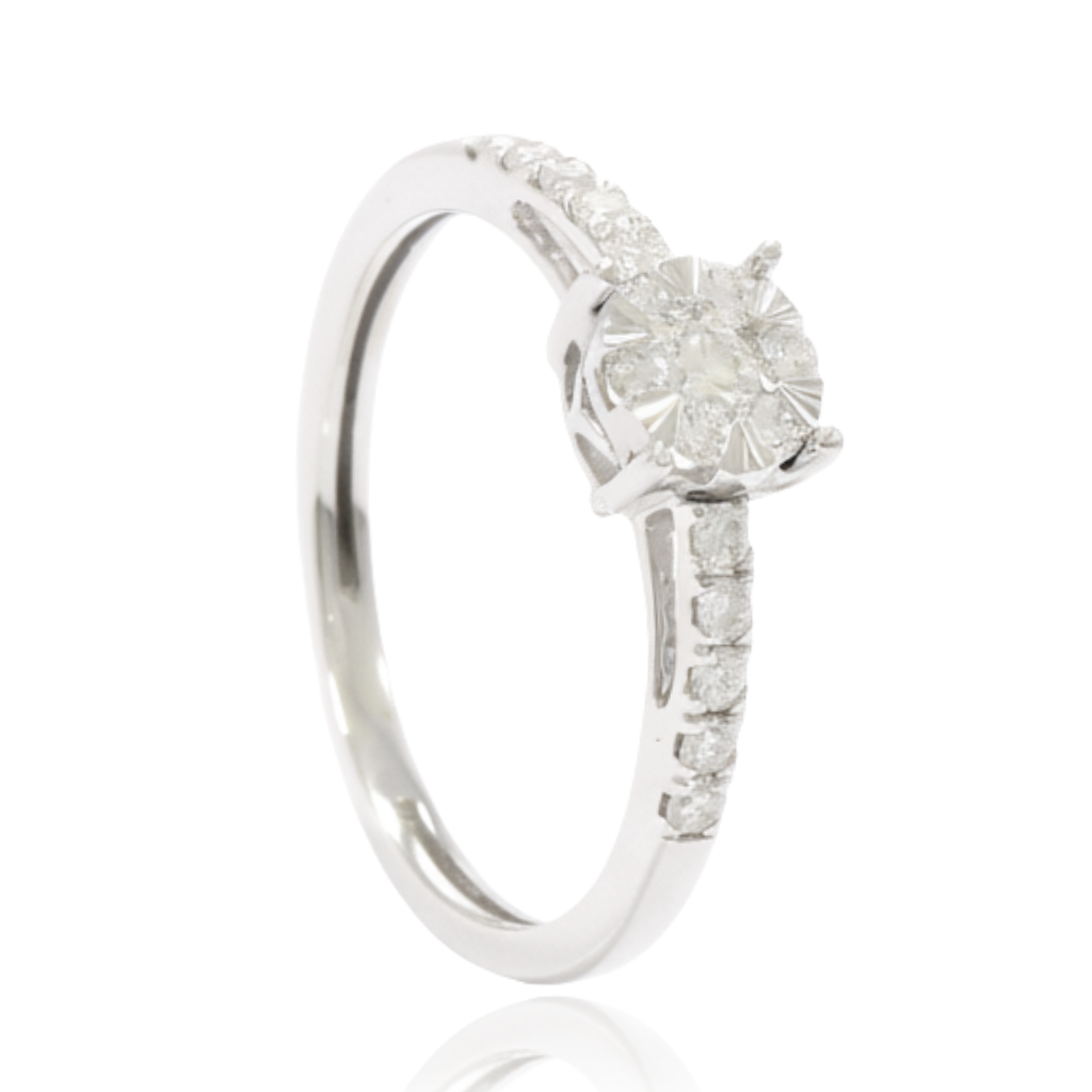 anillo compromiso oro blanco de 18 quilates y diamantes 