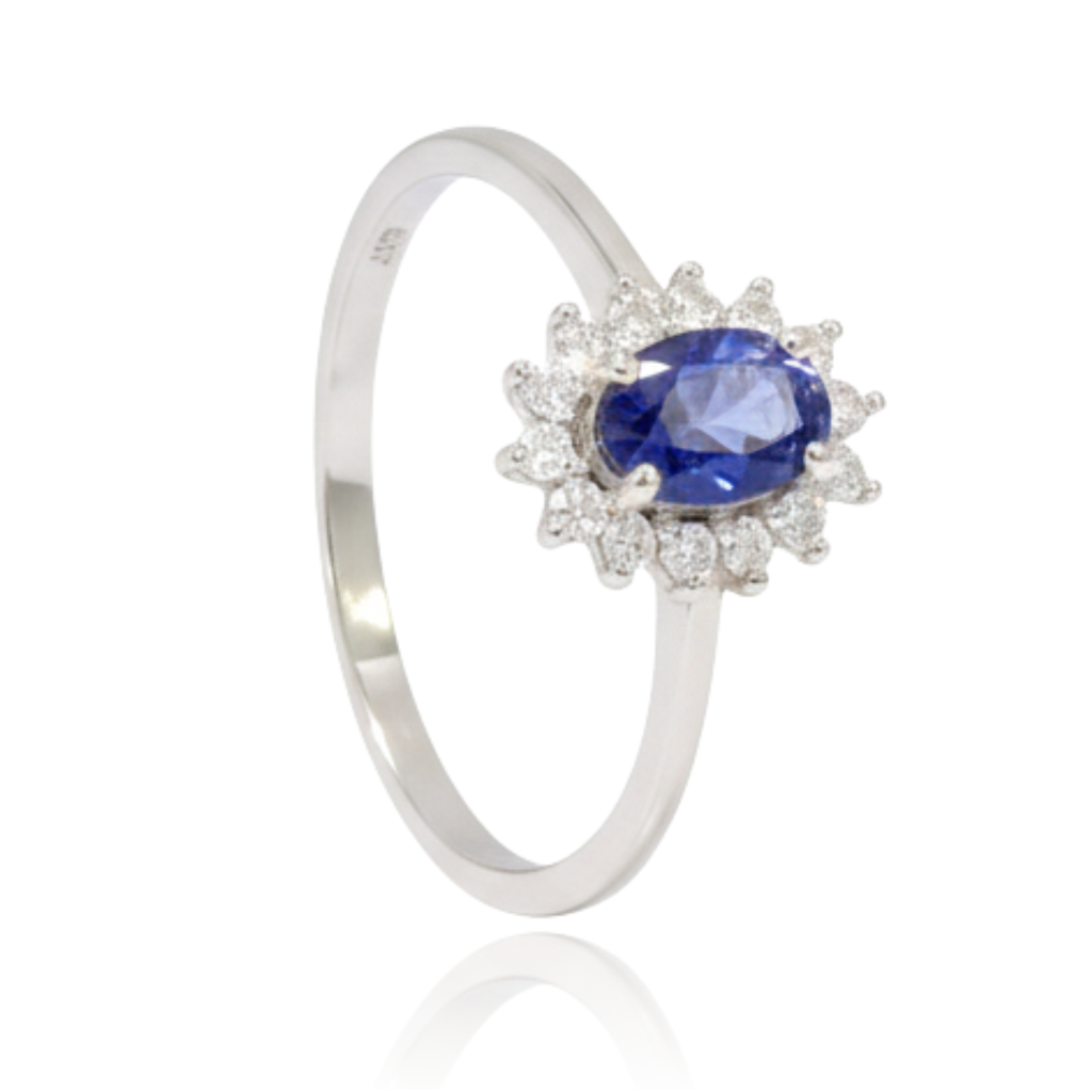anillo de compromiso estilo lady di con zafiro azul y diamantes