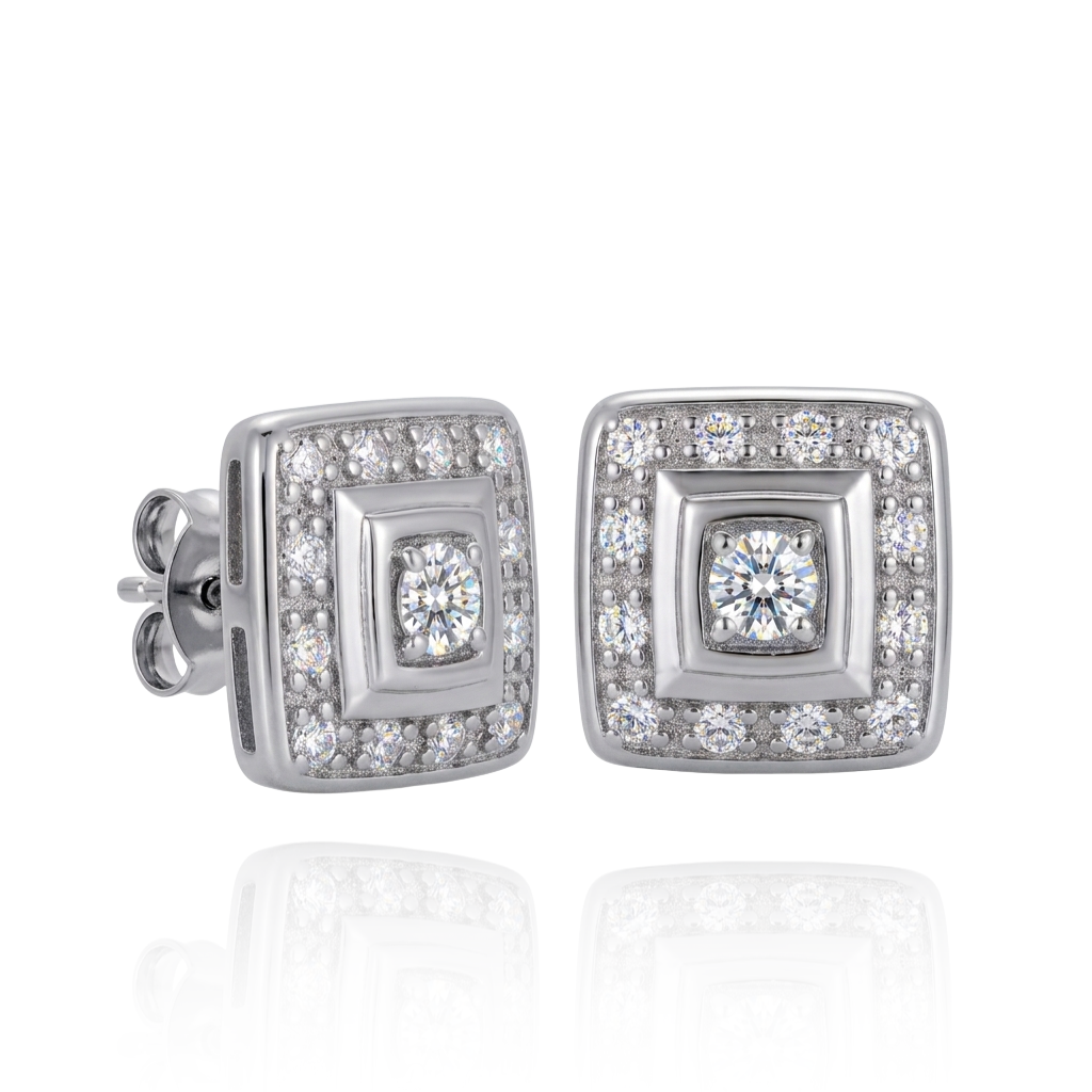 Pendientes realizados en oro blanco de 18 quilates con diamantes talla brillante de 0,39cts. en total.