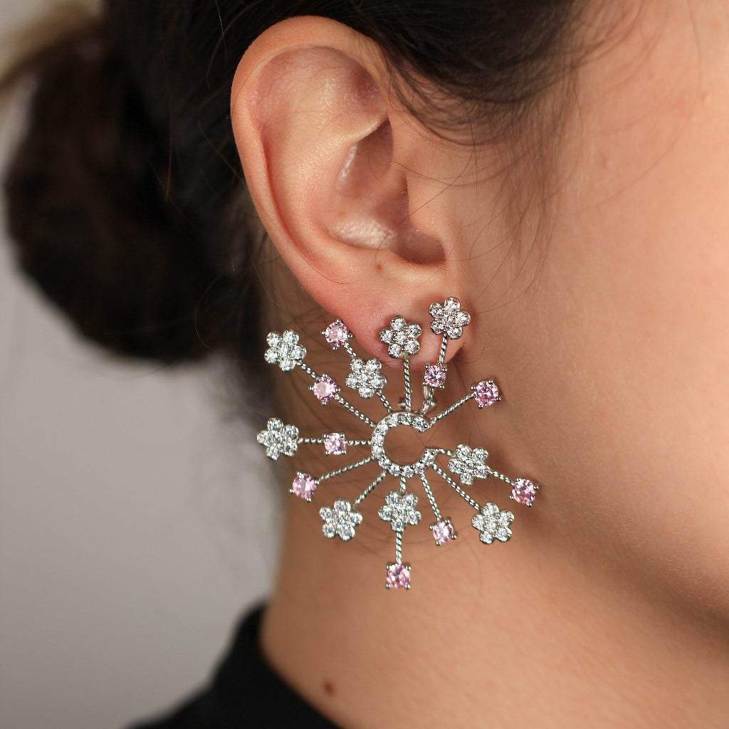 Pendientes en forma de flor en plata de primera ley con circonitas rosas florales