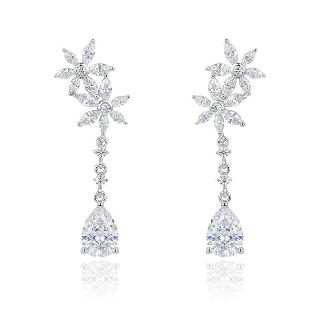 pendientes de novia en plata de primera ley con flores de circonita