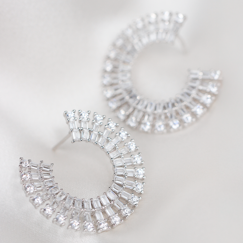 pendientes grandes originales en plata de primera ley con circonitas para novia e invitada