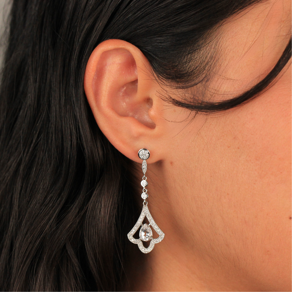pendientes para novia largos desmontables en oro blanco y diamantes