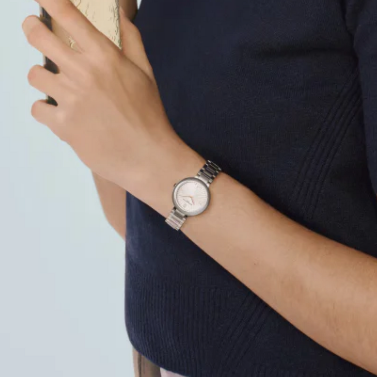 Reloj para mujer Baume &amp;amp; Mercier Joia 10848 de Cuarzo con caja de 28 mm, esfera plateada y brazalete de acero.