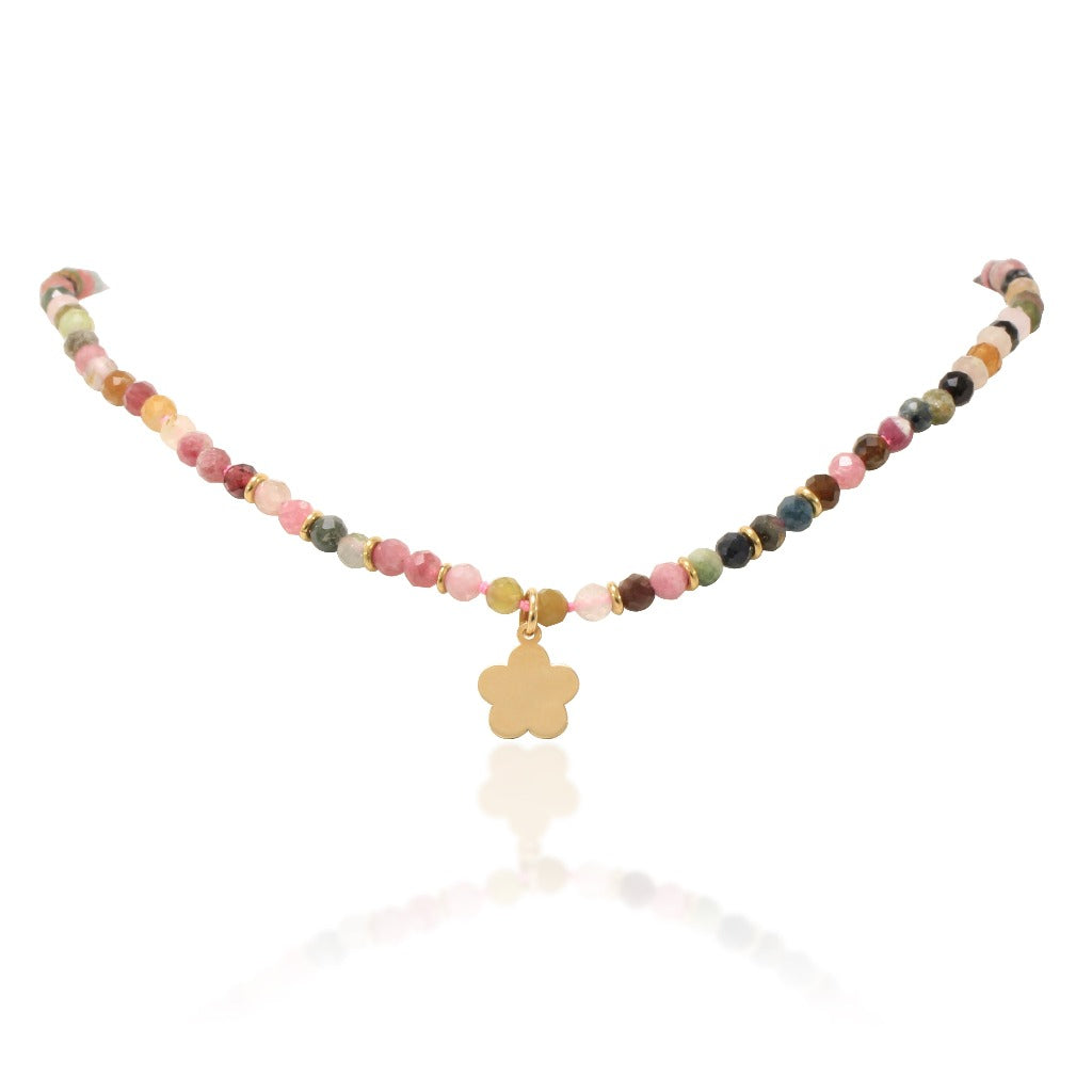 Gargantilla de turmalina multicolor con cierre y motivo en forma de flor de oro rosa de 18 quilates. Joyería Pamplona.