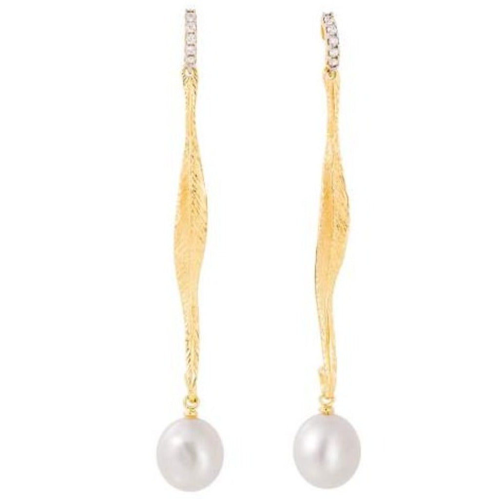 Pendientes de plata de primera ley (925) bañada en oro amarillo de 18kt con perlas cultivadas y circonitas