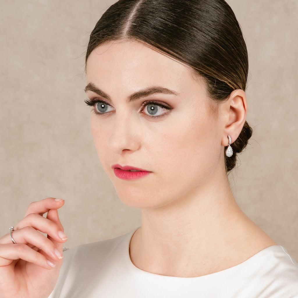 Pendientes de plata de primera ley (925) con baño de rodio y circonita blanca