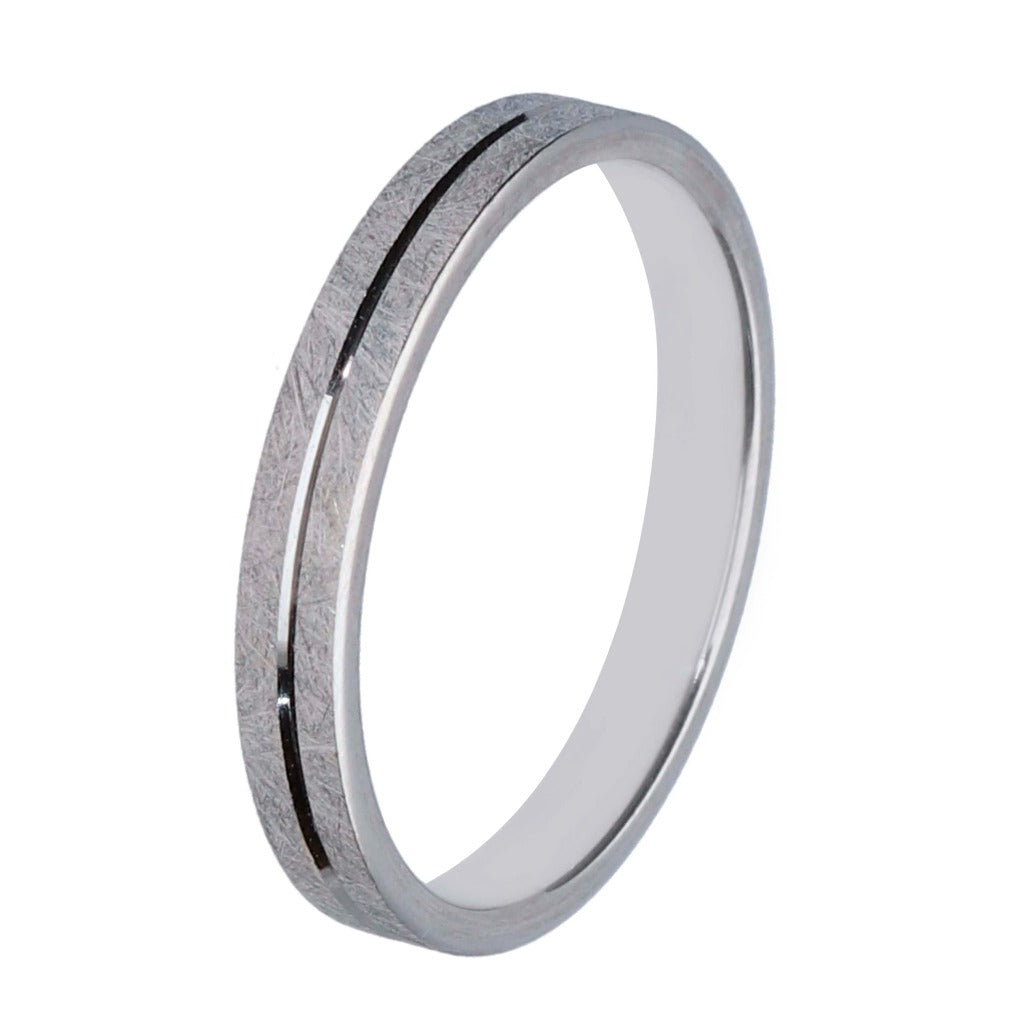 Alianza confort en oro blanco de 18 quilates. Joyería Pamplona.