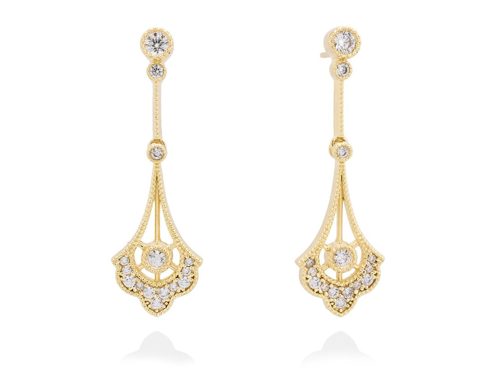 Pendientes de plata con baño de oro amarillo para novia.